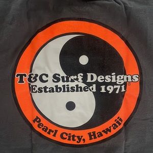 Grey & Neon Orange T&C Surf Designs Tee Size Large